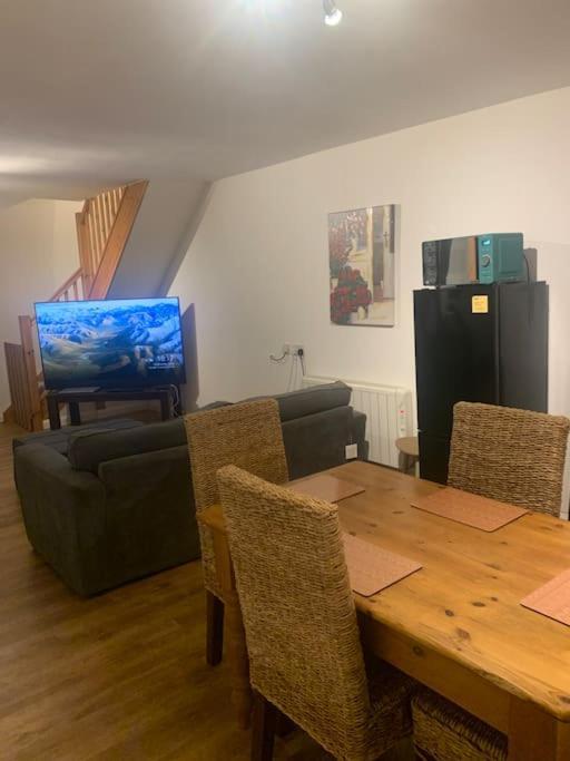 2 Bedroom With Private Gated Garage Sea Front * Felixstowe